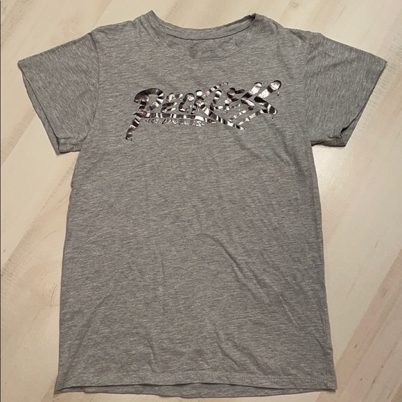 Young & Reckless Tops - Young & Reckless T-Shirt Size Small